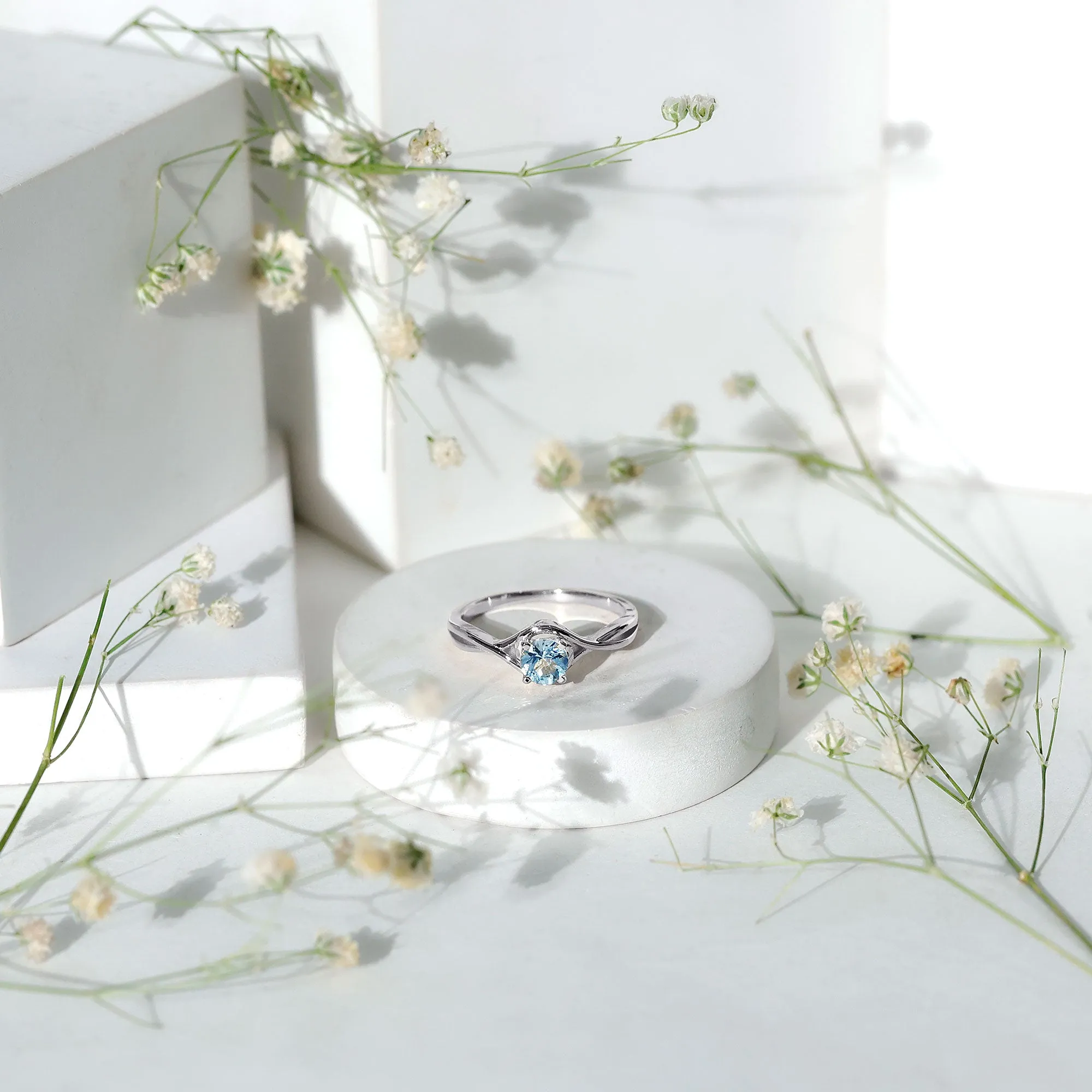 1/2 CT Round Cut Aquamarine Solitaire Ring in Square Prong Setting with Crossover Shank