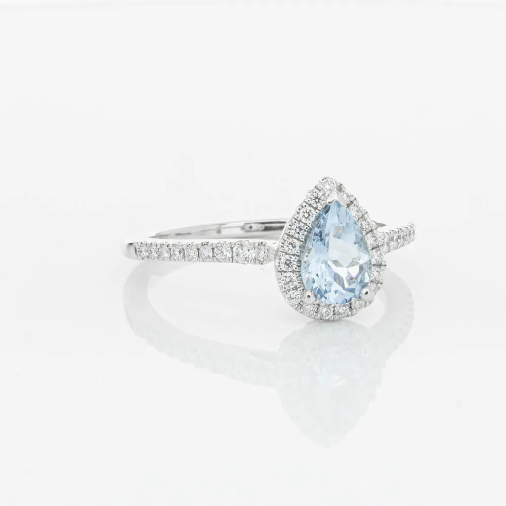18ct White Gold .56ct Aquamarine & Diamond Mini Sierra Ring