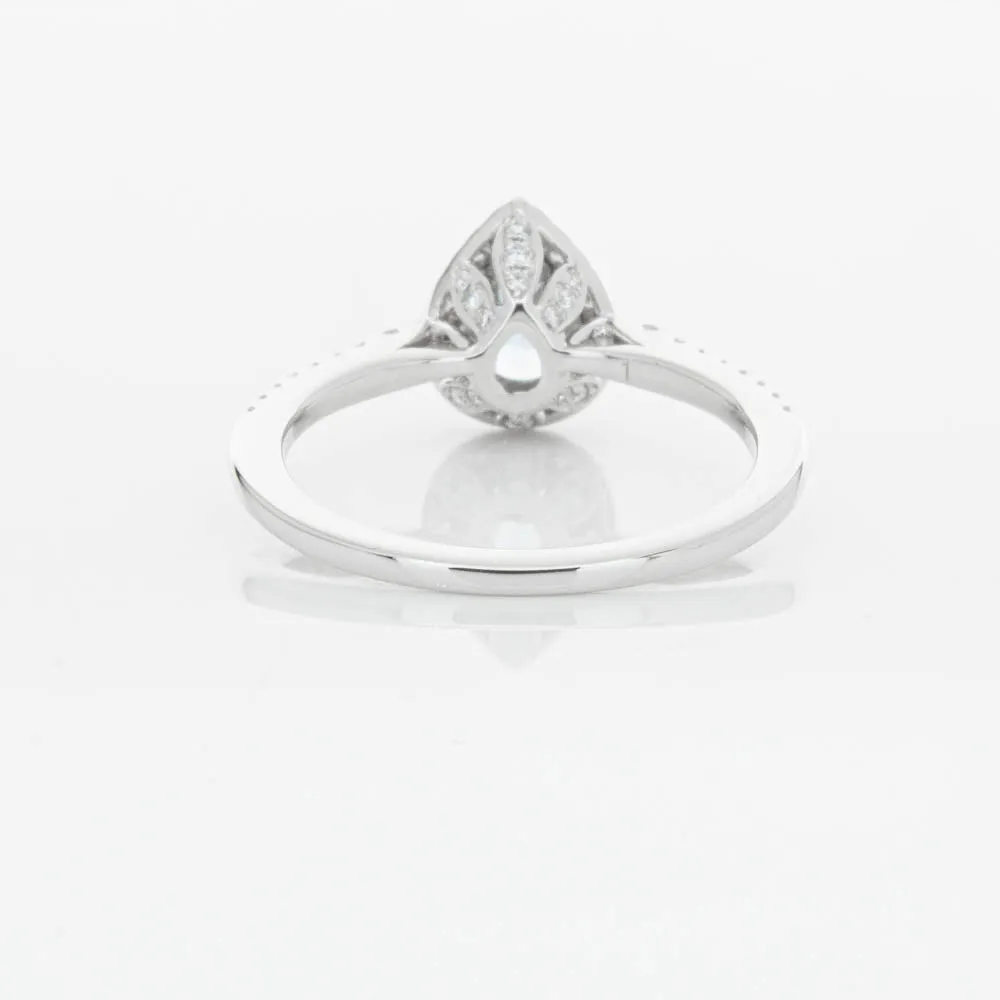 18ct White Gold .56ct Aquamarine & Diamond Mini Sierra Ring