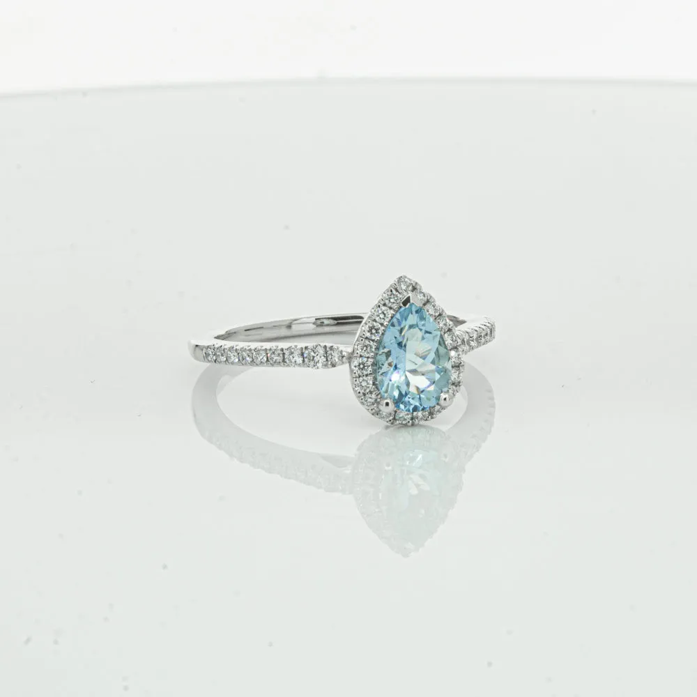 18ct White Gold .59ct Aquamarine & Diamond Mini Sierra Ring