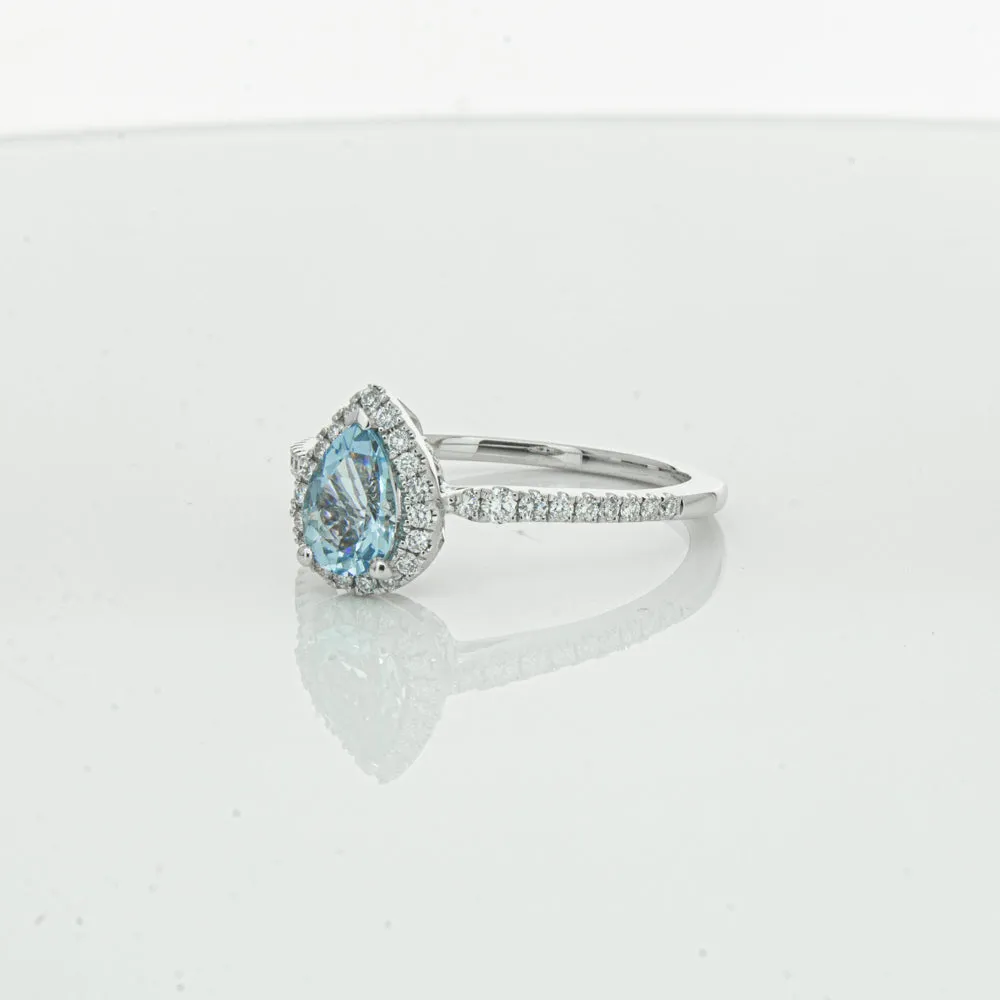 18ct White Gold .59ct Aquamarine & Diamond Mini Sierra Ring