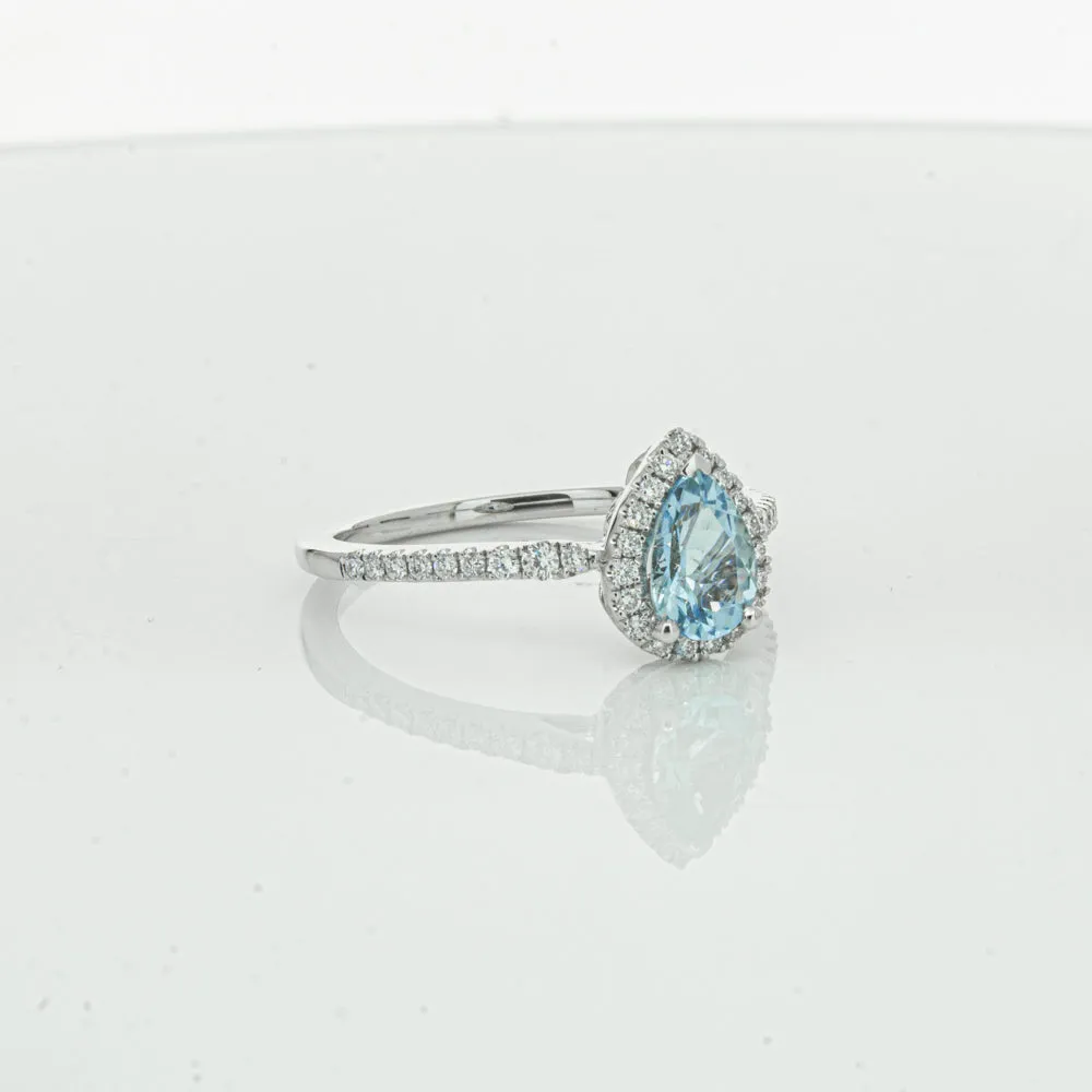 18ct White Gold .59ct Aquamarine & Diamond Mini Sierra Ring