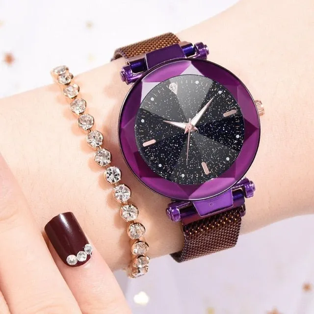 2019 Hot Sale Women Watches Fashion Luxury Magnetic Buckle Stainless Steel Strap Refractive surface Luminous Dial Quartz Watch