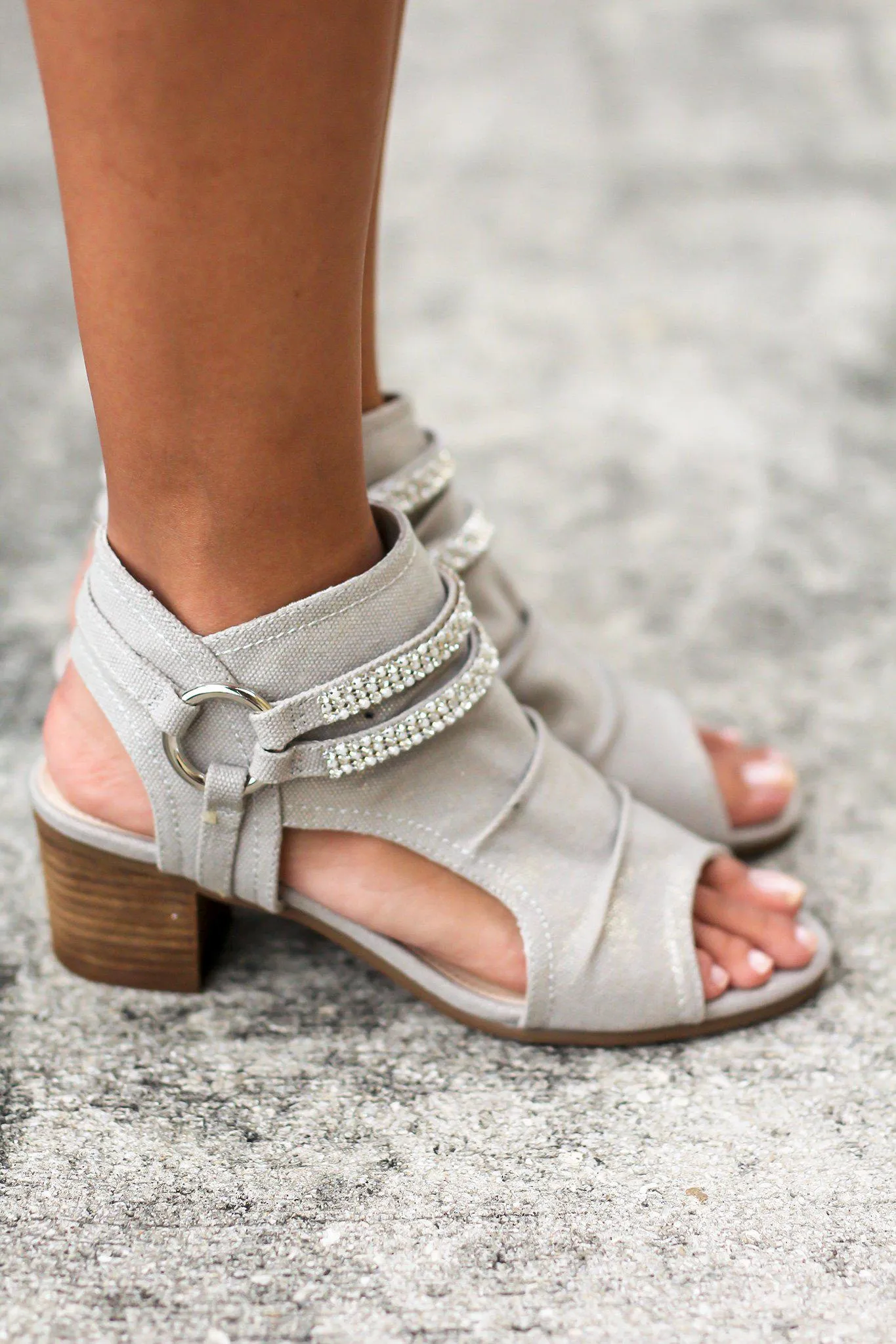 Alma Cream Sandals