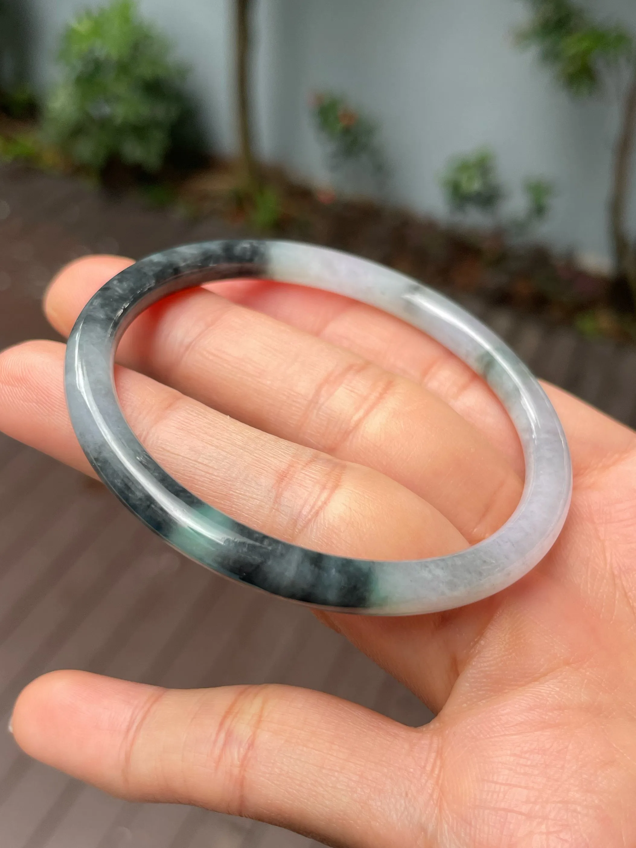 Black Jade Bangle | 56mm (NJBA140)