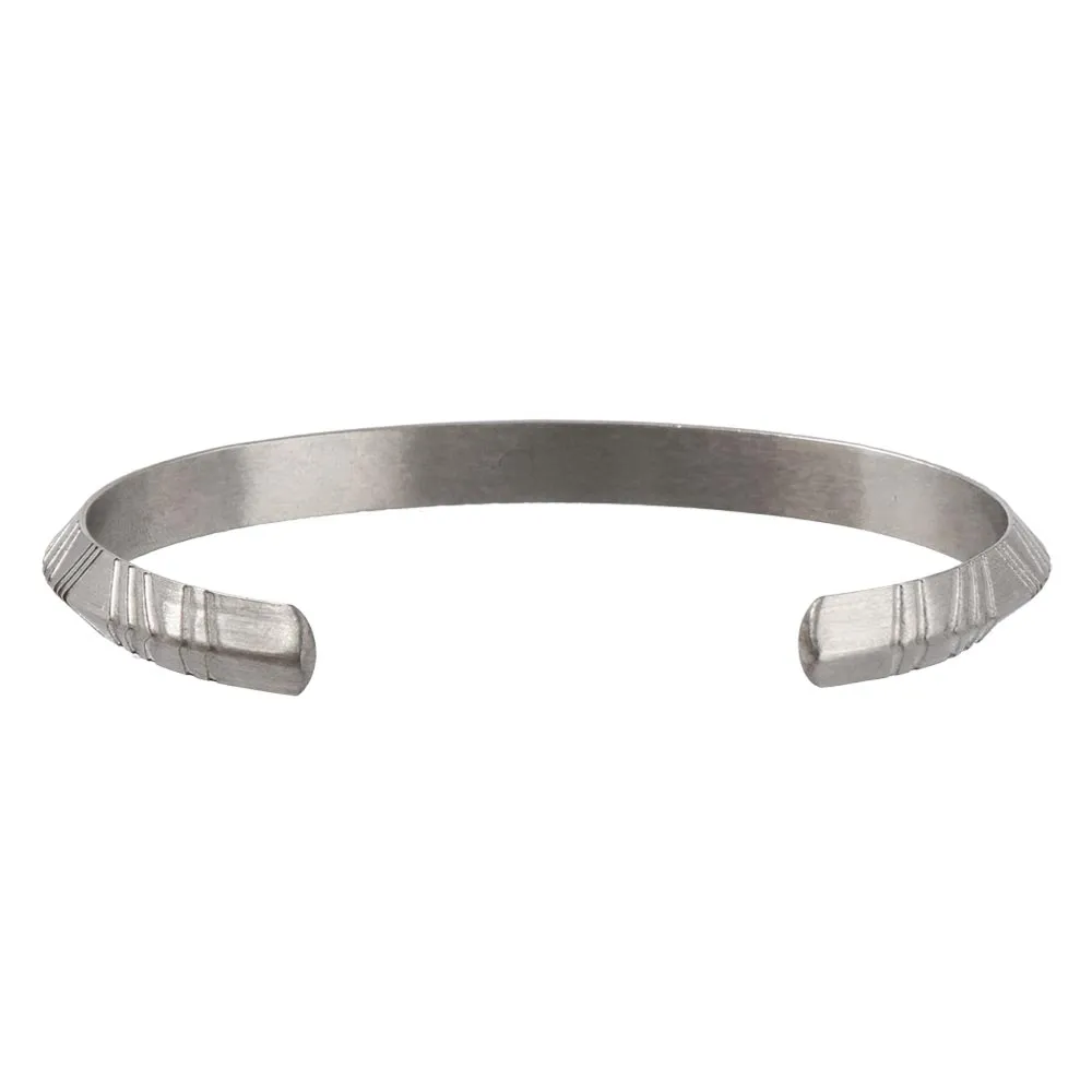 Carved SS Bangle