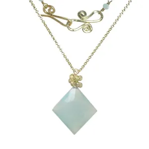 Chalcedony and Peridot Necklace NK304 by Calico Juno Designs, Bonnie Riconda