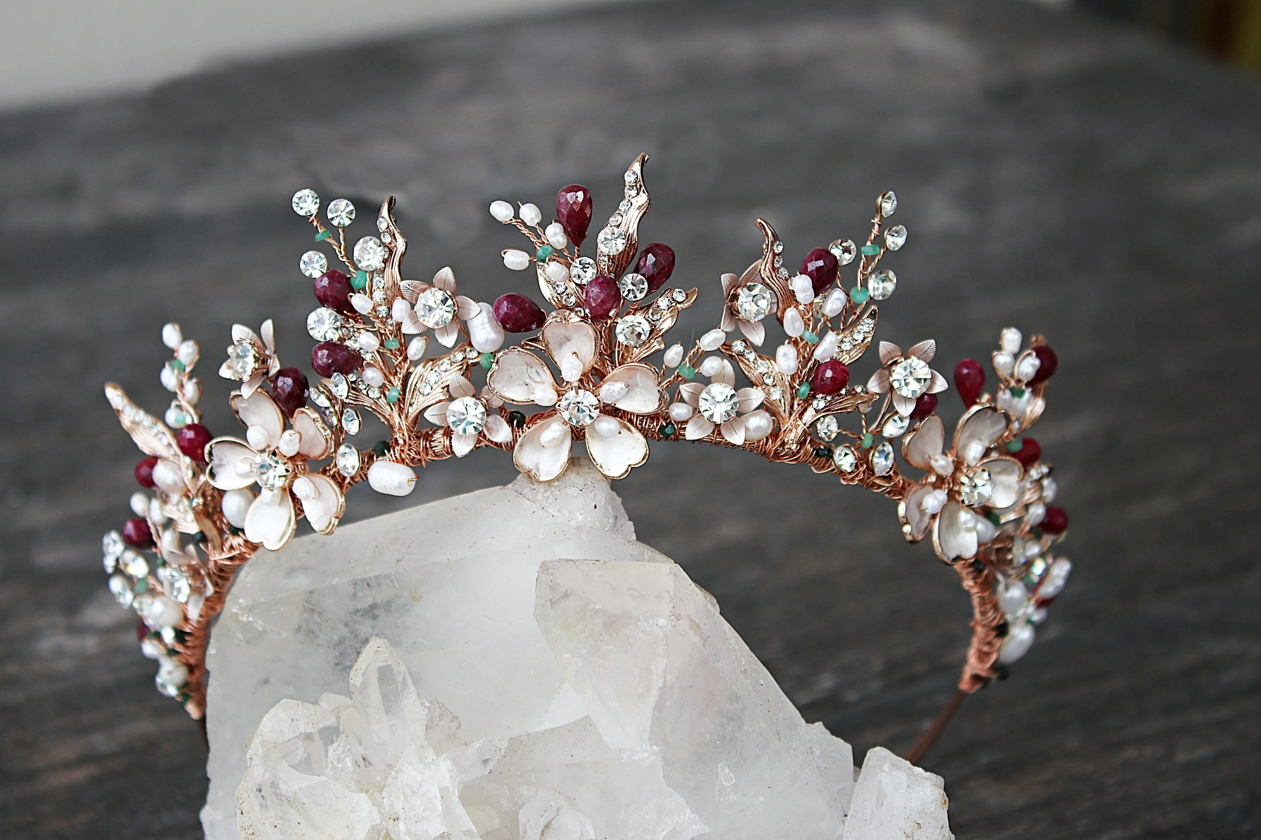 GENEVIEVE Tiara