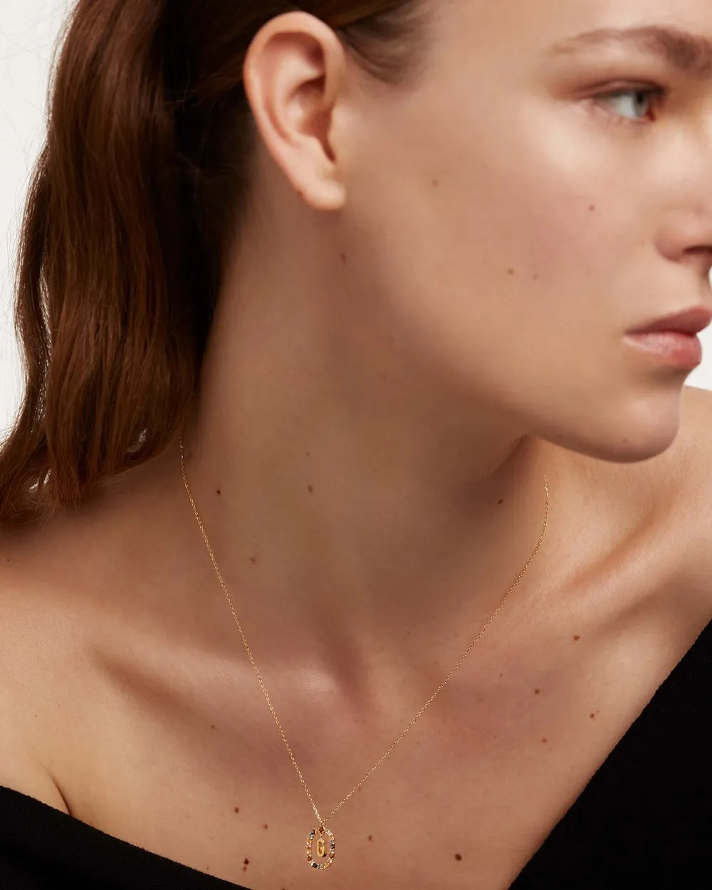 Letter G Circle Necklace