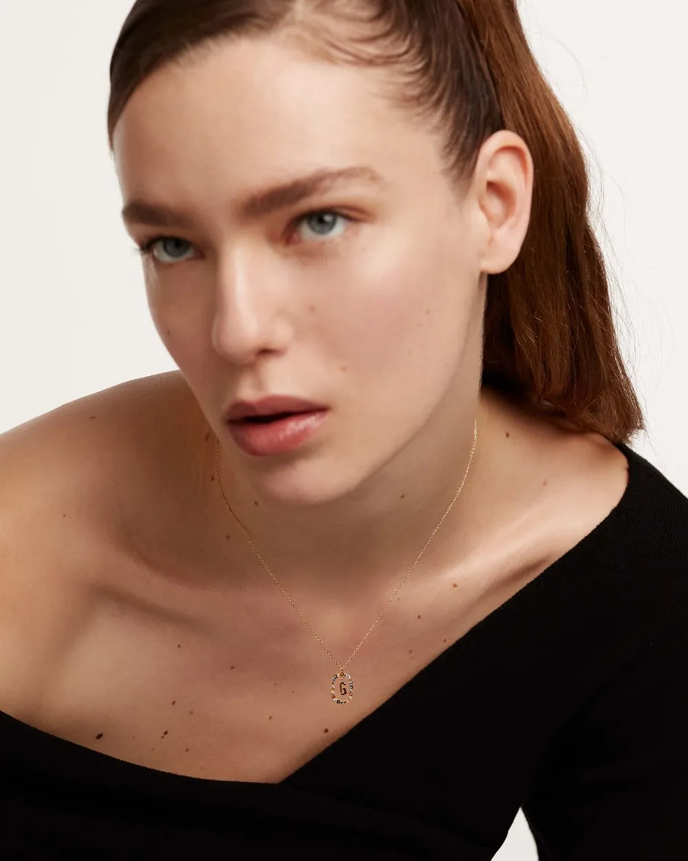 Letter G Circle Necklace