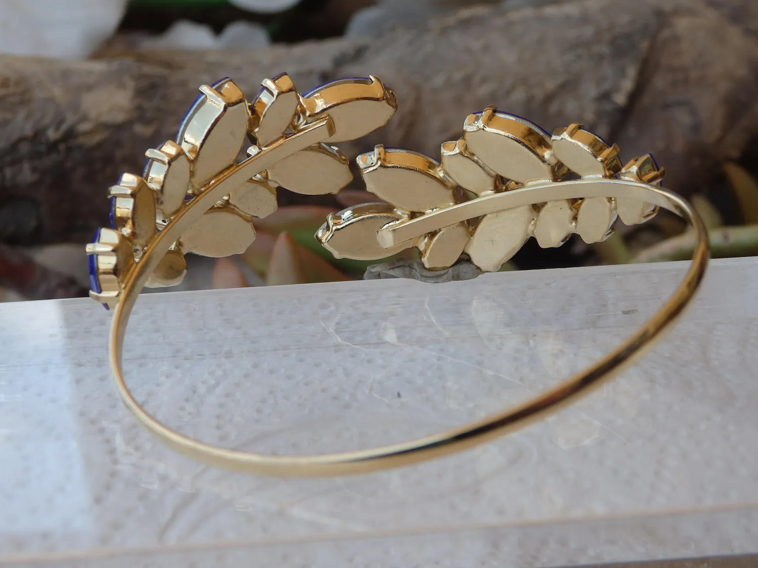 LIGHT BLUE BRACELET