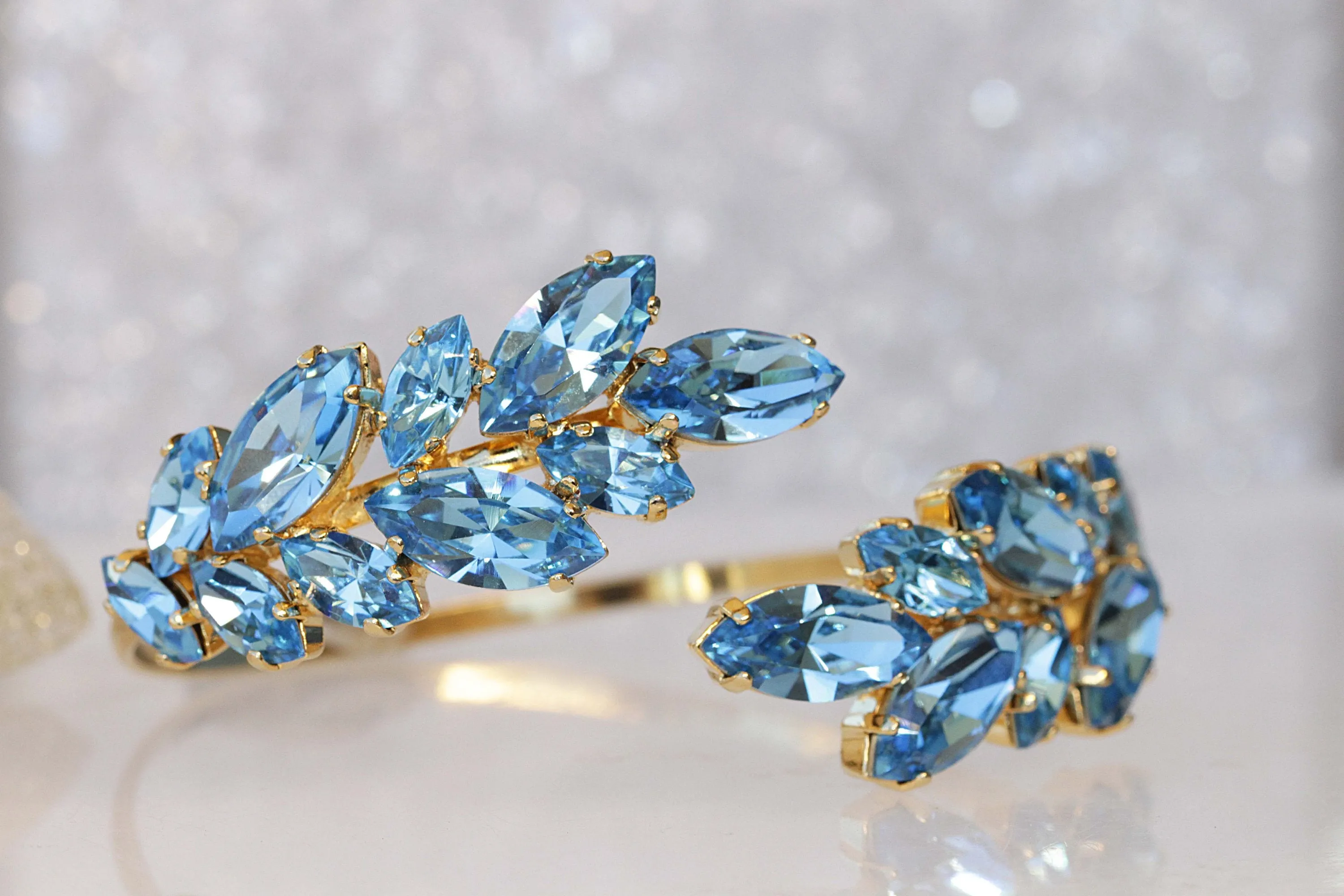 LIGHT BLUE BRACELET