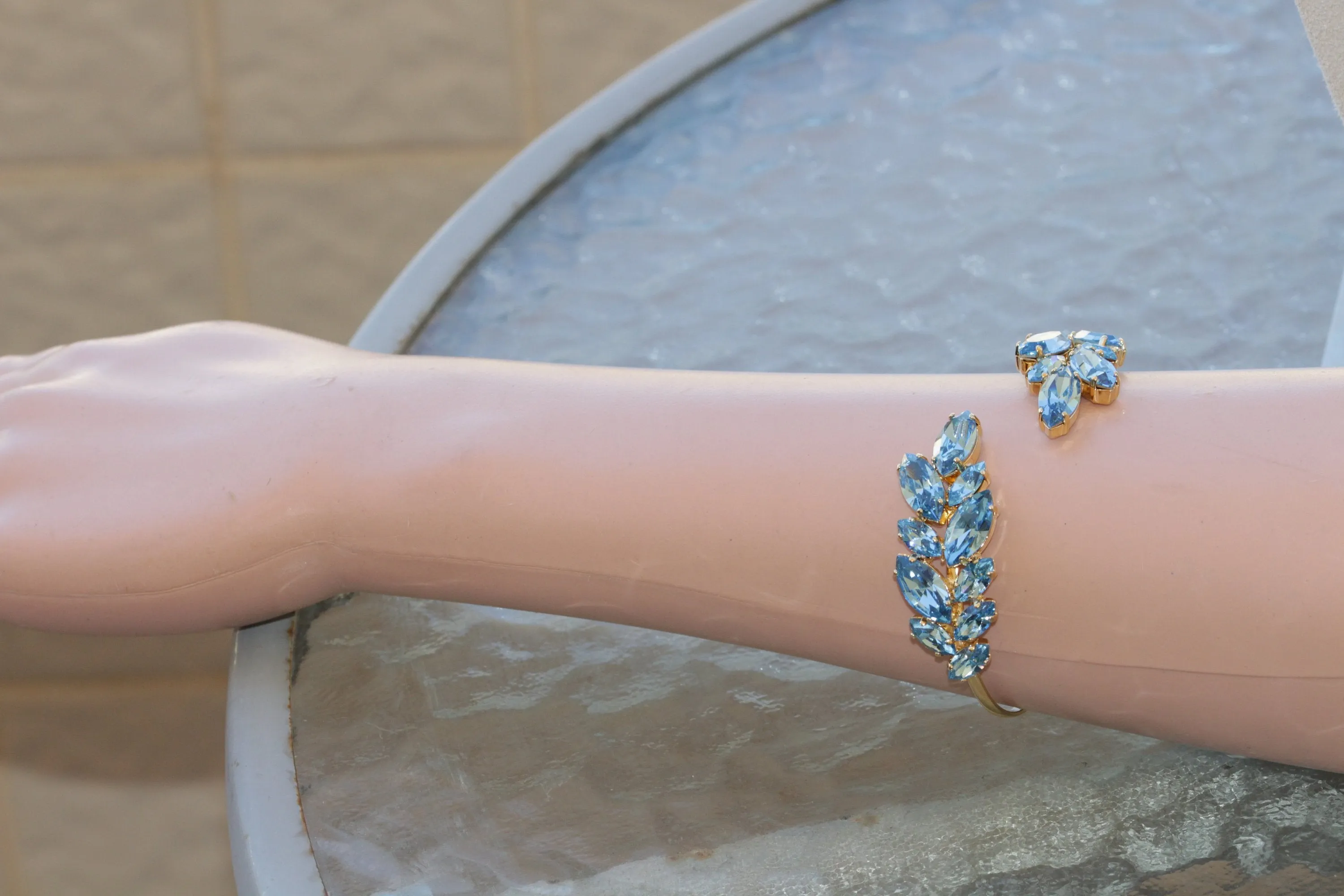 LIGHT BLUE BRACELET