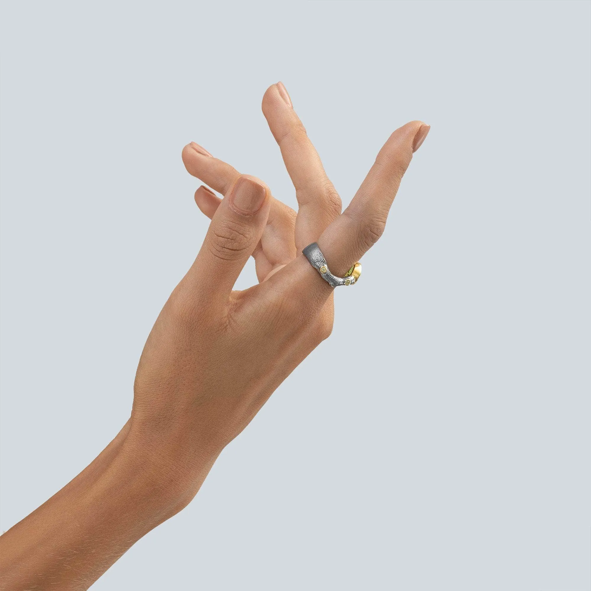 Luonto Peridot Ring