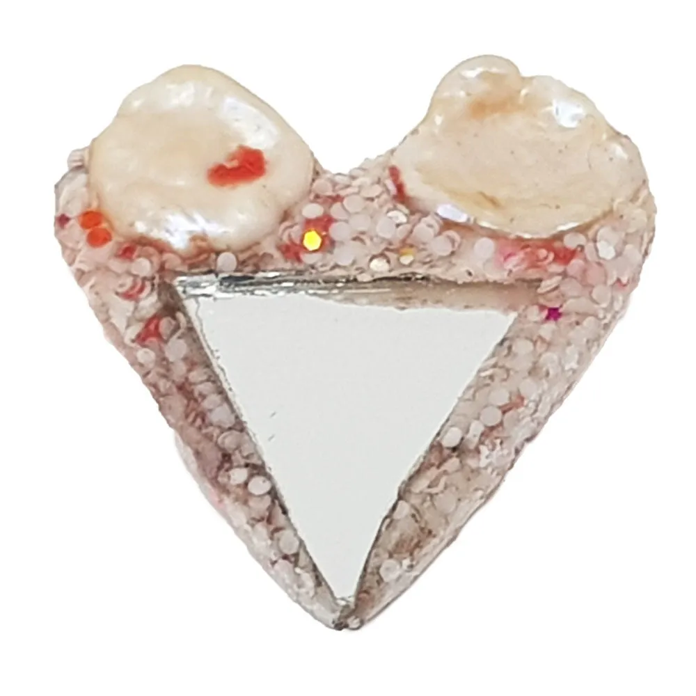 MINI PEARL HEART BROOCH