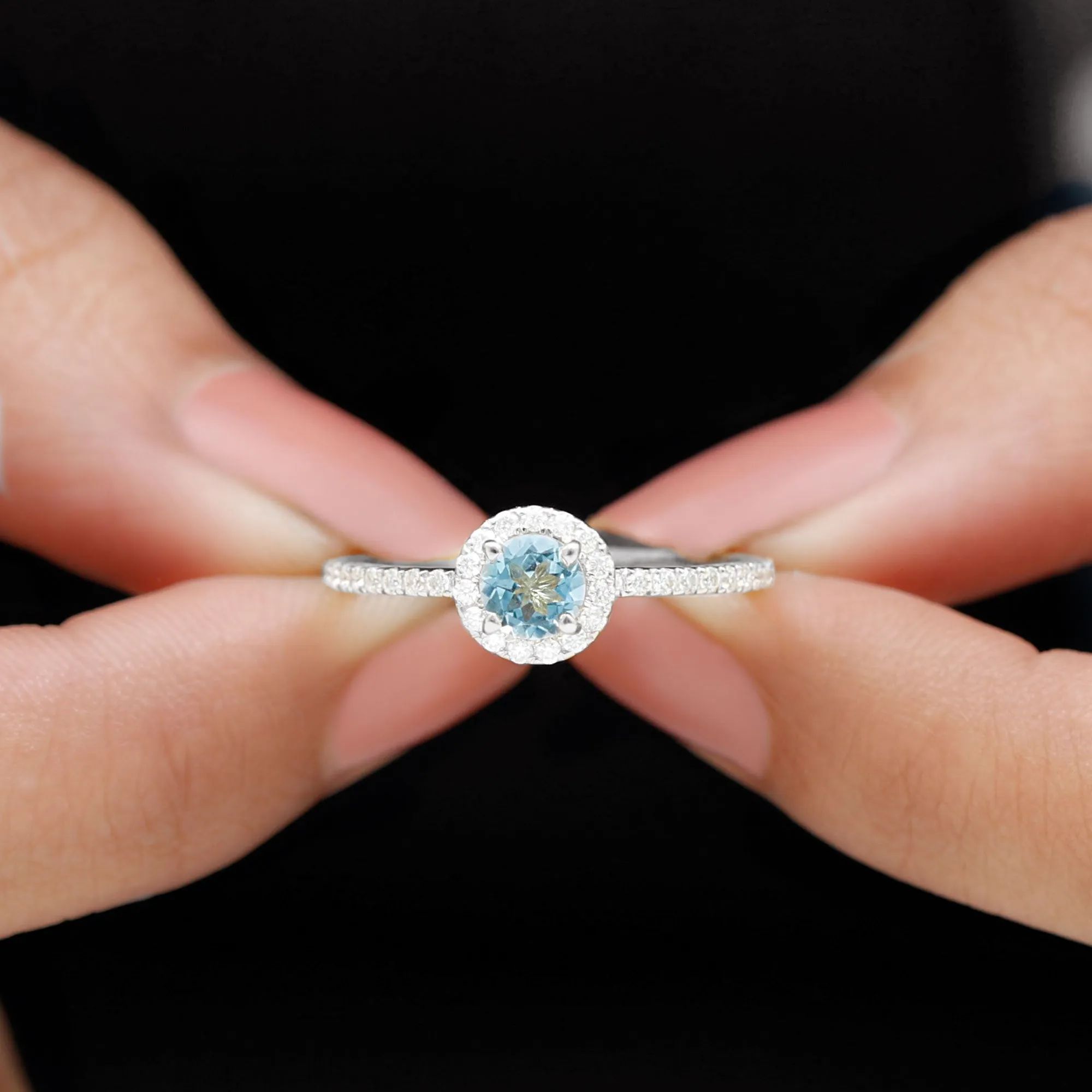 Minimal Blue Aquamarine Ring with Diamond Accent