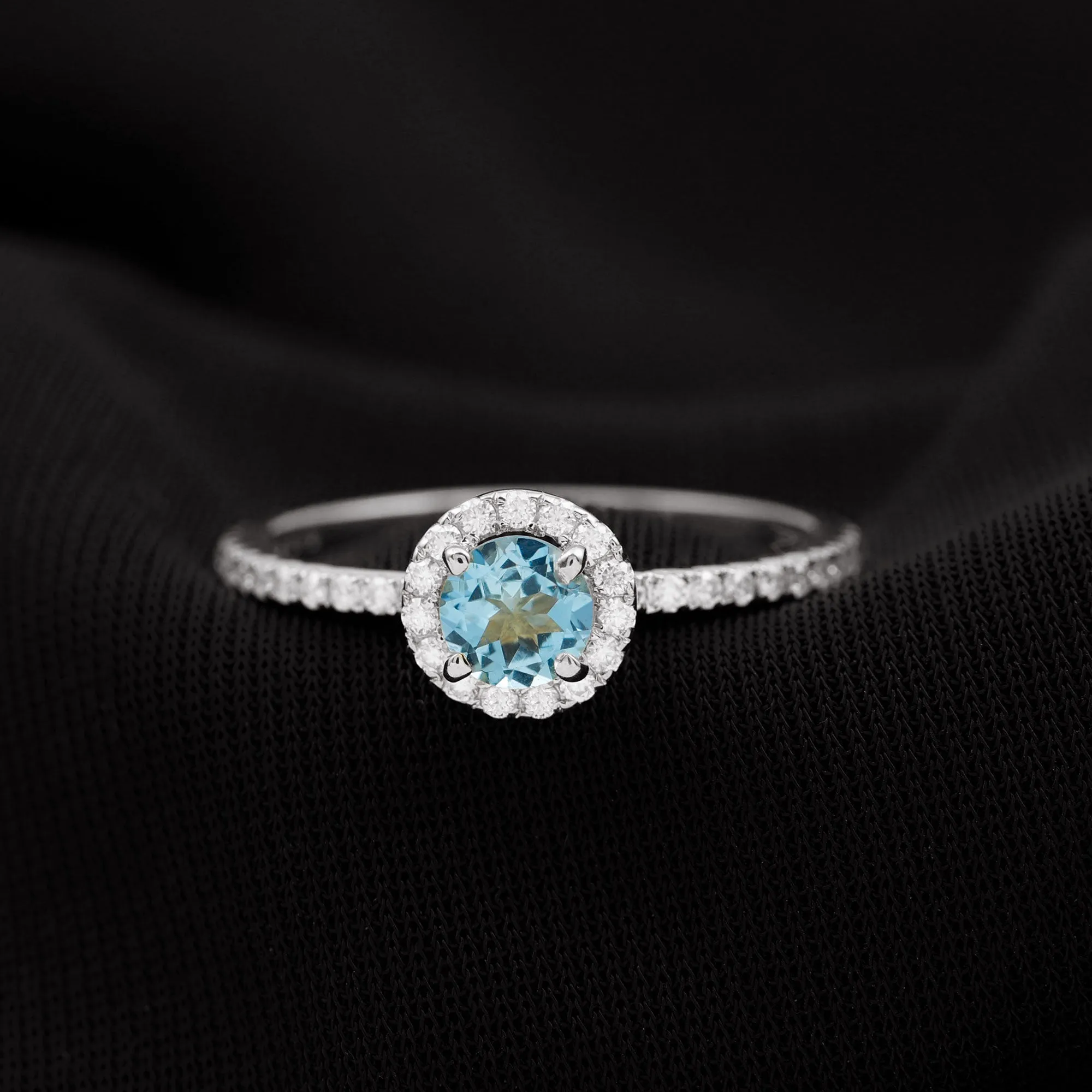 Minimal Blue Aquamarine Ring with Diamond Accent