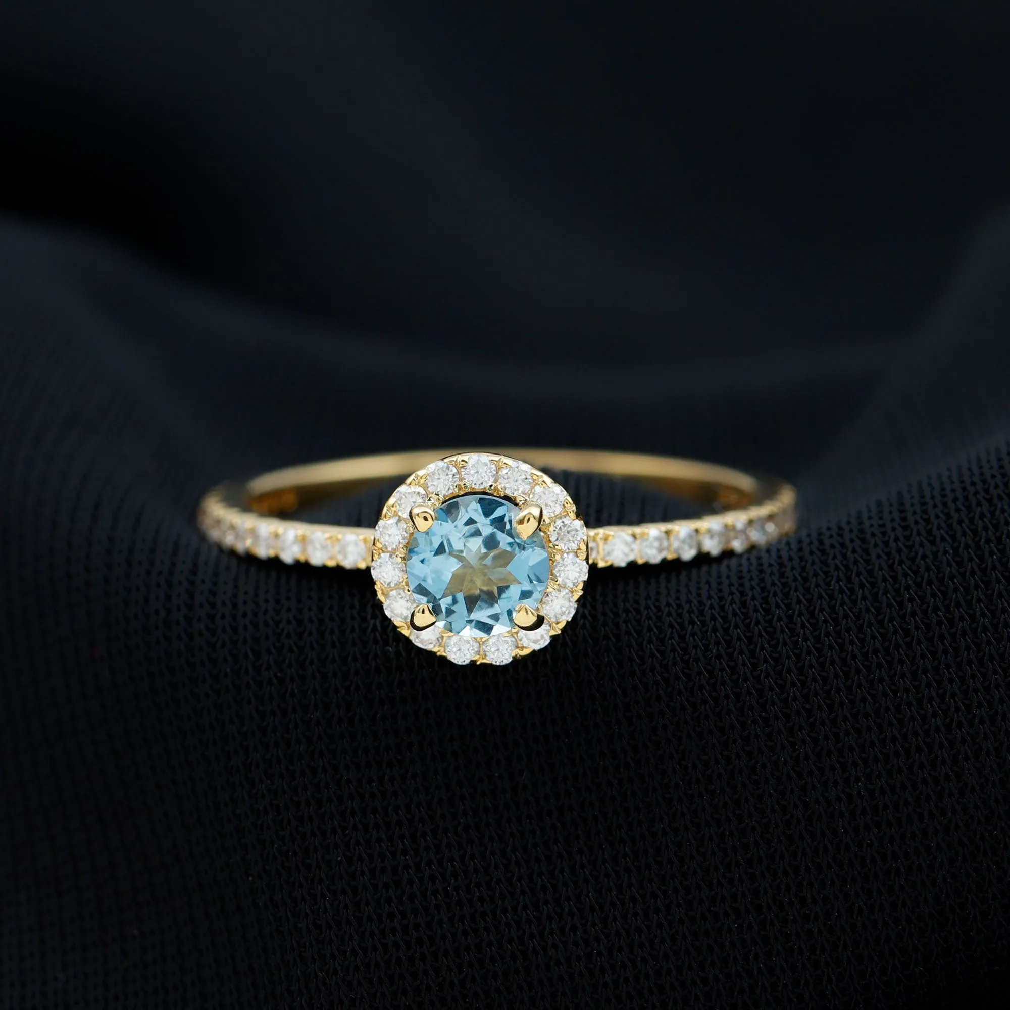 Minimal Blue Aquamarine Ring with Diamond Accent