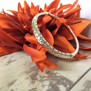 Pebble Bangle - VBGL137