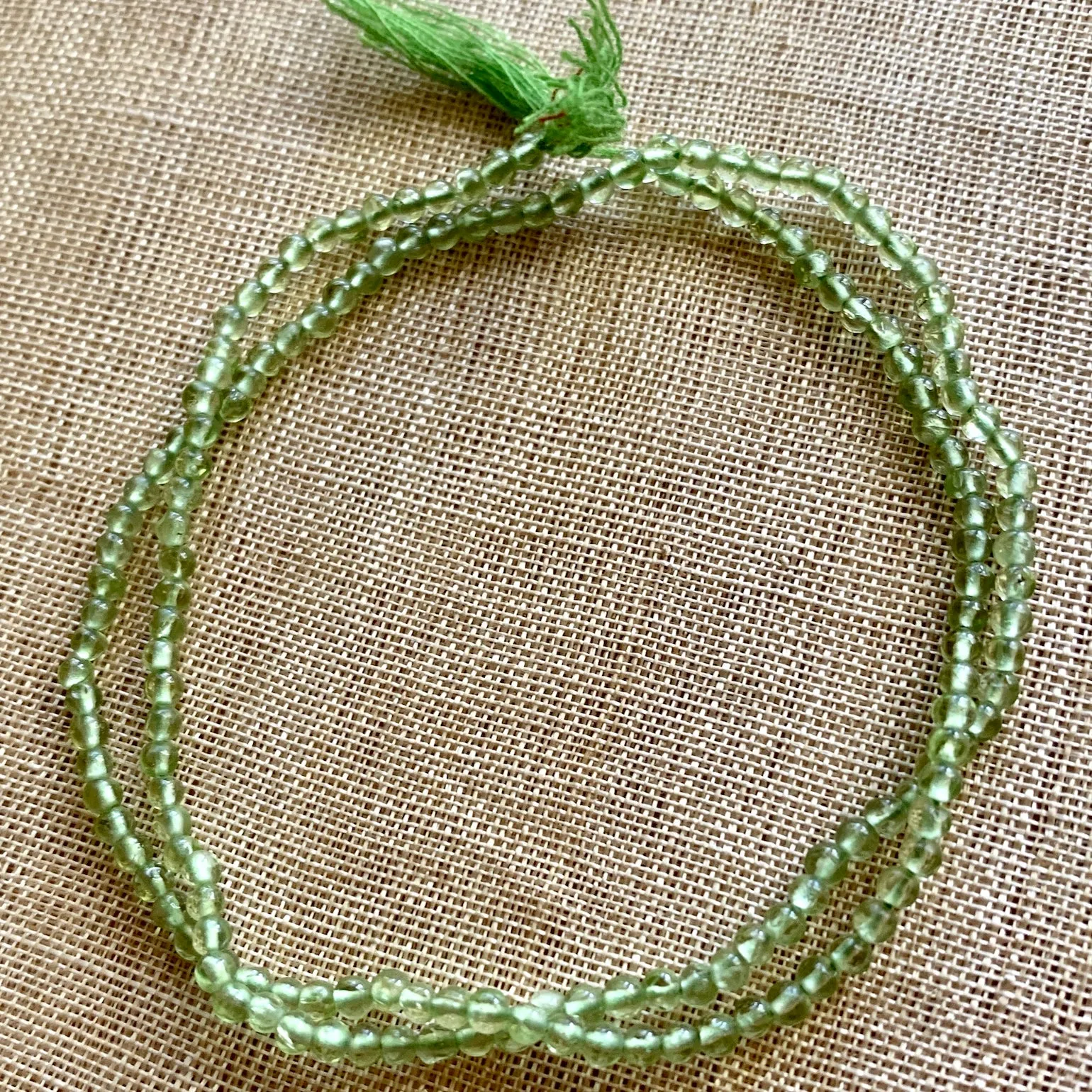 Small 3.5-4mm Round Peridot beads