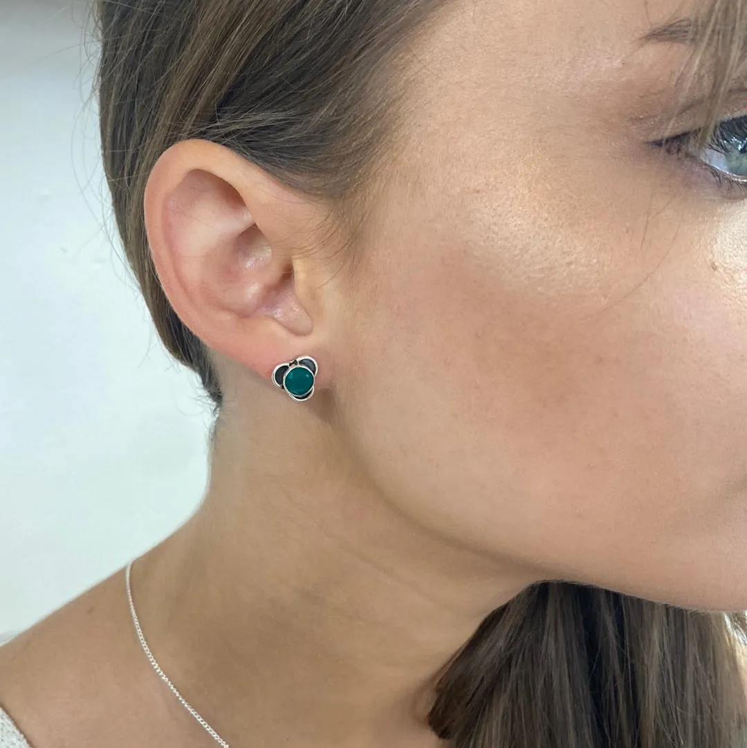 Solid Silver Green Onyx Stud Earrings with Triple Curve Frame