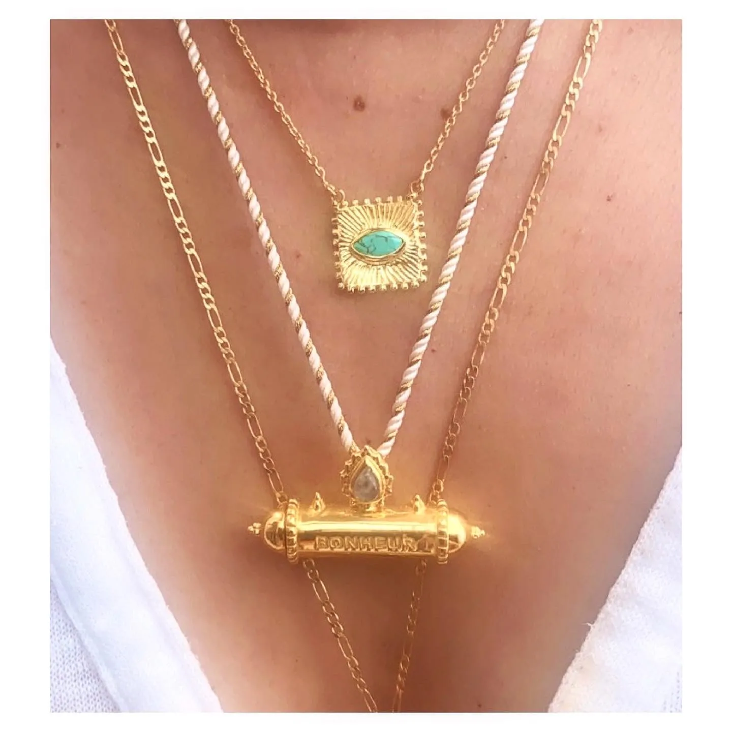 Square Gem Eye Necklace