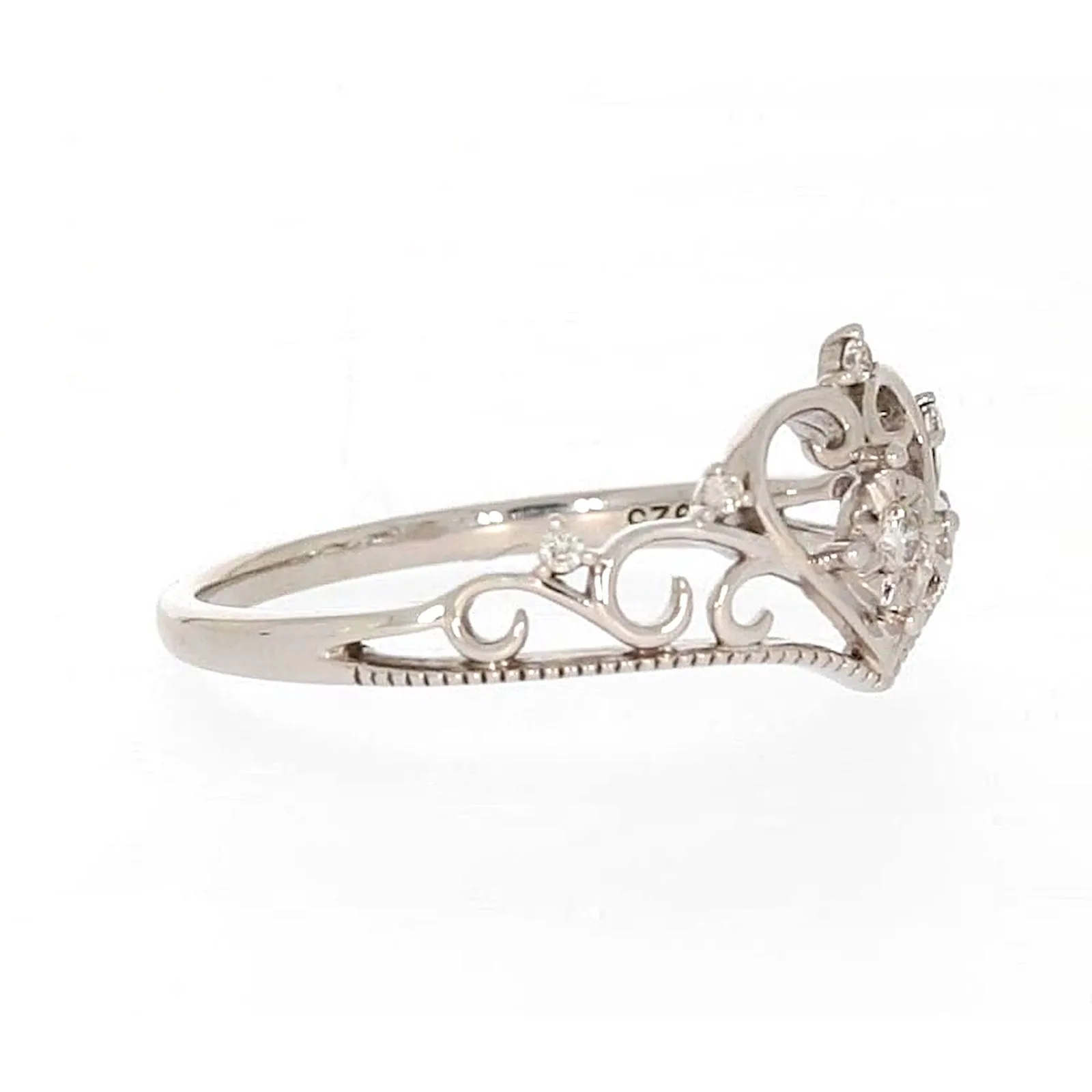 Sterling Silver 0.09 CARAT tw of Diamonds Tiara Ring