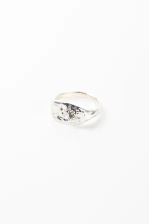 Studio Zali 'Lime Flower' Ring